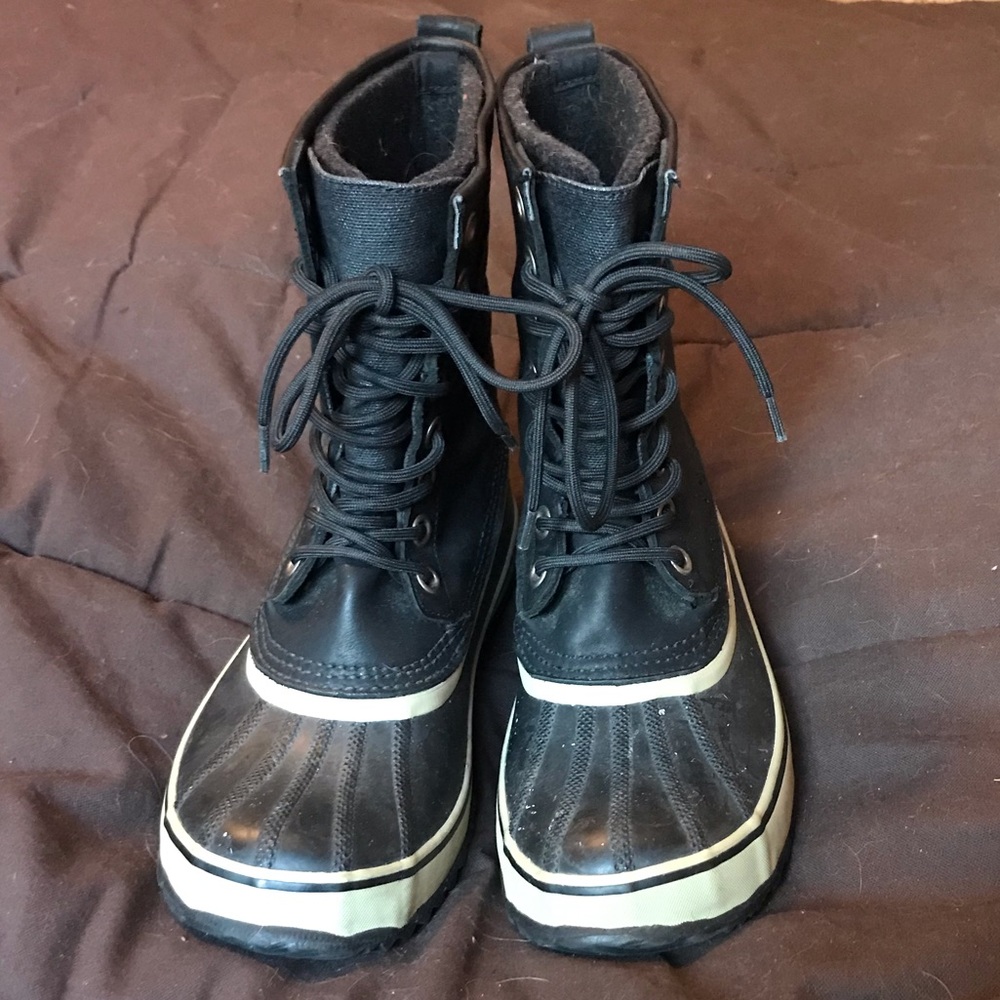 Sorel 1964 premium waterproof winter boots size 10